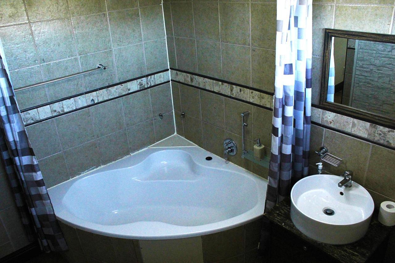 African Adventures Accommodation Durbanville Kültér fotó